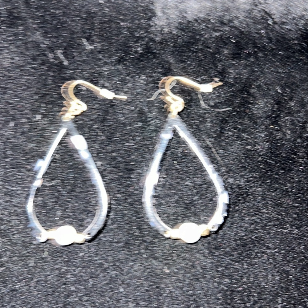 Jewelry Bundle. 11 pairs of earrings from various companies. All in EUC-GUC! - Picture 4 of 12